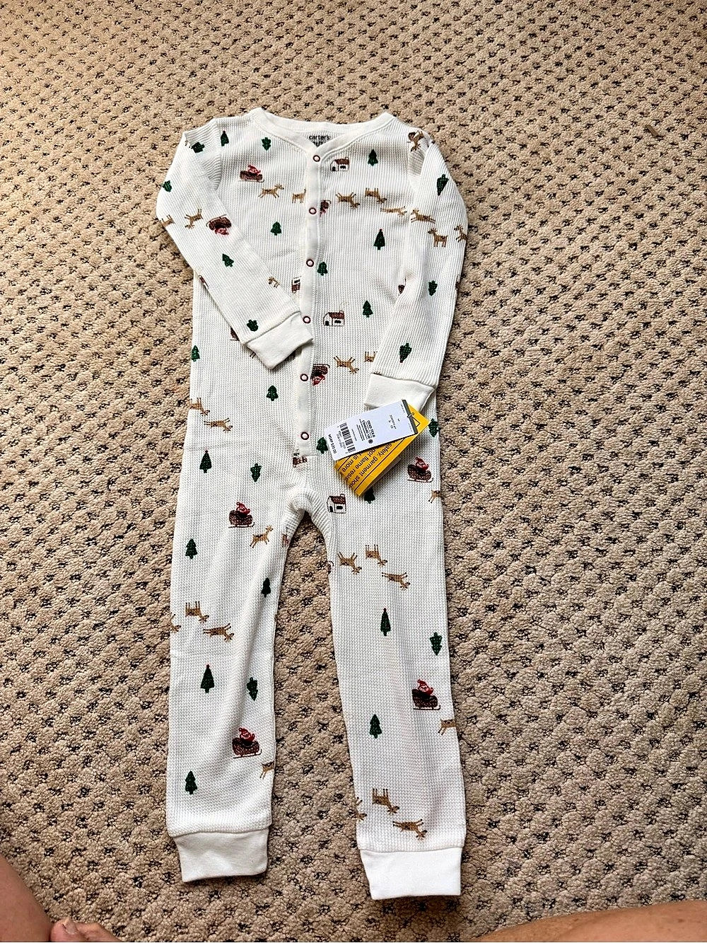 NWT Carter's Kids Christmas Pajama Set White & Green 2T